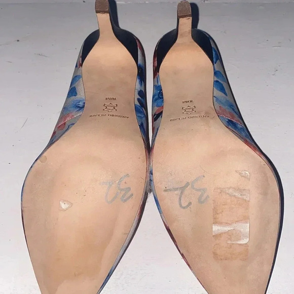 Antonio Melanie floral heels. Like new size 10 worn 1 time! - Picture 4 of 5